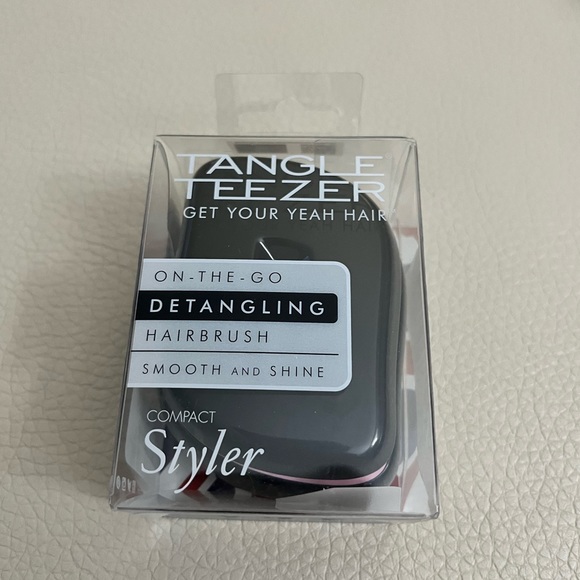 NWT - Tangle Teezer Pink Leopard Compact Hairbrush - Picture 1 of 5